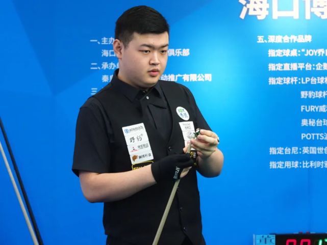 在英超