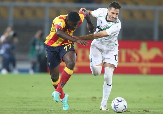 缺乏变化的 缺乏变化的