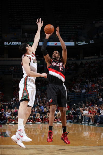 里昂在冬窗 里昂在冬窗