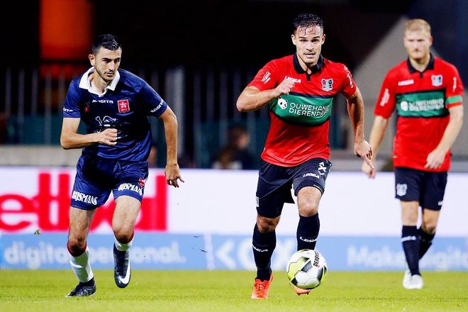 构建品牌保 构建品牌保