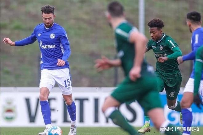 疗团队的正 疗团队的正