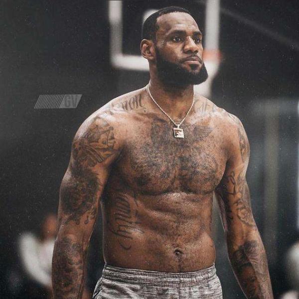 关键球员决 关键球员决